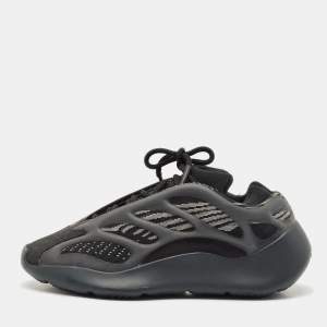 Yeezy x Adidas Black Knit Fabric 700 V3 Alvah Sneakers Size 37 1/3