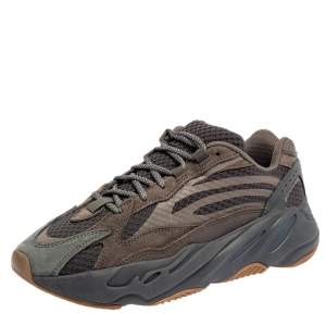 Pre Owned Yeezy x Adidas Grey Nubuck and Leather Boost 700 V2 Geode Sneakers Size 42