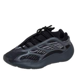 مملوكة مسبقًا Yeezy x Adidas Grey/Black 700 V3 Alvah Low Top Sneakers Size 40 2/3