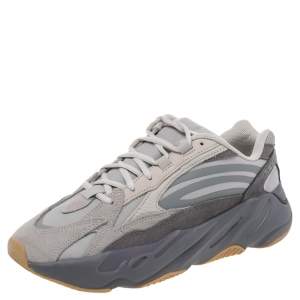 Pre Owned Yeezy x Adidas Grey Suede And Fabric Boost 700 V2 Tephra Sneakers Size 42