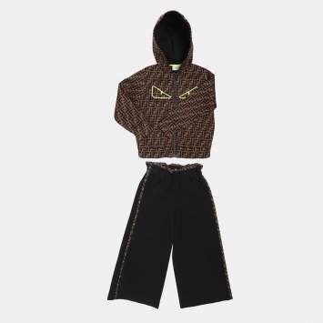 Pre Owned بدلة فاندي بنطلون وخوذة بقلنسوة عين الوحش فندي كاكي FF نيوبرين للأطفال 8 سنوات