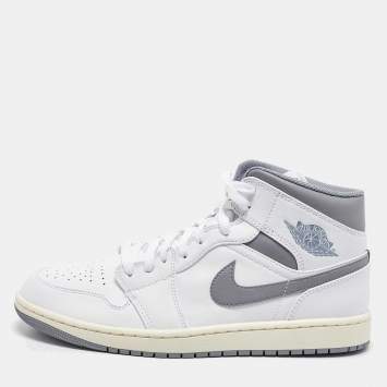 Pre Owned Air Jordans White/Grey Leather Jordan 1Mid Neutral Grey Sneakers Size 45 