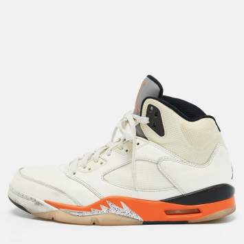 Pre Owned Air Jordans White/Orange Leather 6 Retro Lace Up Sneakers Size 44