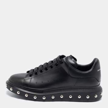 Pre Owned Alexander McQueen Black Leather Studded Platform Larry Sneakers Size 42