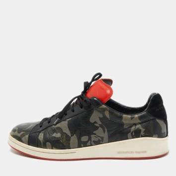 Pre Owned Alexander MQueen Black/Red Camo Print Leather Low Top Sneakers Size 43