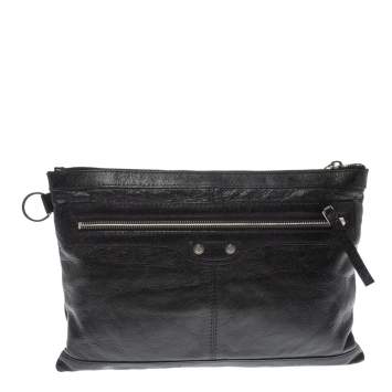 Pre Owned Balenciaga Black Leather Medium Classic City Pouch
