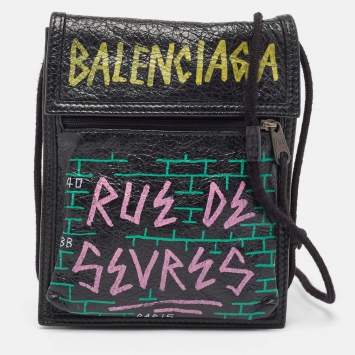 Pre Owned Balenciaga Black Crinkled Leather Graffiti Explorer Strap Pouch
