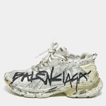 مملوكة مسبقًا Balenciaga Runner Size 43 Black/White Faux Leather and Mesh Lace Up Sneakers