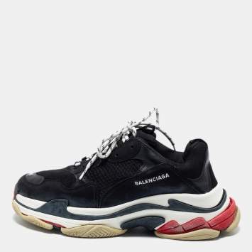 مملوكة مسبقًا Balenciaga Black Leather And Mesh Triple S Sneakers Size 46