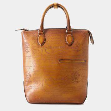 مملوكة مسبقًا Berluti Calligraphy Scritto Brown Calfskin Leather Backpack Bag
