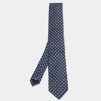 Pre Owned Boss by Hugo Boss Navy Blue Water Repellent Silk Tie