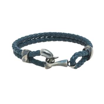Pre Owned Bottega Veneta Blue Intrecciato Woven Leather Hook Bracelet M