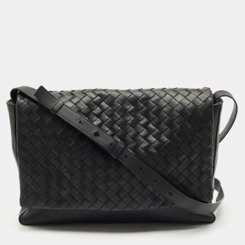 Bottega Veneta Black Intrecciato Leather Messenger Bag