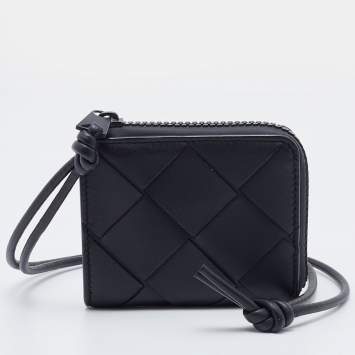 Pre Owned Bottega Veneta Black Leather Zip Coin Purse