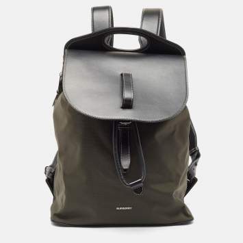 Pre Owned Burberry Black/Seaweed Nylon and Leather Pocket Backpack