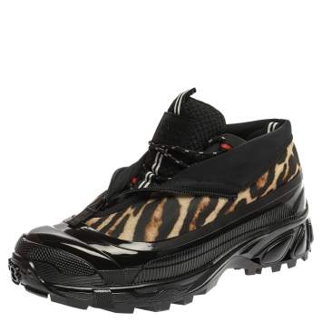 مملوكة مسبقًا Burberry Black Mesh And Leopard Print Satin Arthur Low Top Sneakers Size 45