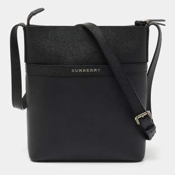 Pre Owned Burberry Black Leather Messenger Bag