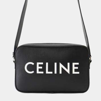 مملوكة مسبقًا Celine Logo Messenger Bag Black Leather