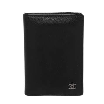 Pre Owned Chanel Black Caviar Leather Bifold Wallet