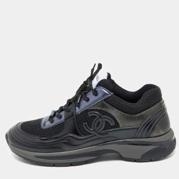 Pre Owned Chanel Black Mesh and Leather CC Low Top Sneakers Size 41.5