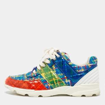Pre Owned Chanel Multicolor Tweed and Leather CC Low Top Sneakers Size 43