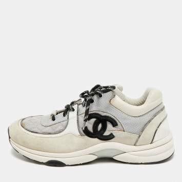 Pre Owned Chanel CC Size 44 Tricolor Canvas and Suede Lace Up Sneakers