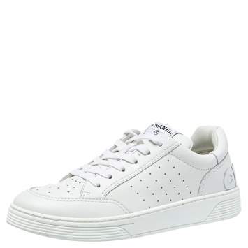 Pre Owned Chanel White Leather Lace Up Sneakers Size 42
