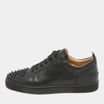 Pre Owned Christian Louboutin Black Leather Louis Junior Spikes Low Top Sneakers Size 40.5
