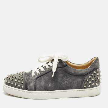 مملوكة مسبقًا Christian Louboutin Lou Spike Orlato Size 41 Grey Suede Low Top Sneakers