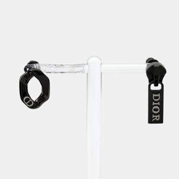 مملوكة مسبقًا Dior Homme Contrast Earrings E4305HOMMT