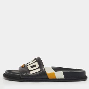 Pre Owned Fendi Size 39 Black Leather Logo Pool Slides