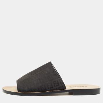 Pre Owned Fendi Black Zucca Canvas Slides Size 44.5 