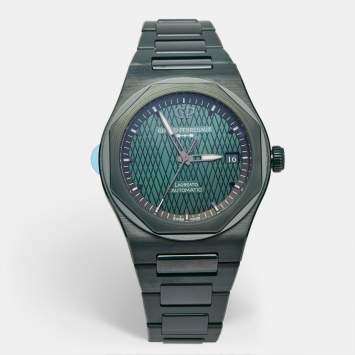 Pre Owned Girard Perregaux Green Ceramic Titanium Laureto Aston Martin Edition 81005-32-3080-1CX Men's Wristwatch 38 mm