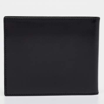 Pre Owned Givenchy Black Glossy Leather Bifold Compact Wallet