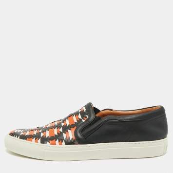 مملوكة مسبقًا حذاء سنيكرز جيفنشي بلون أسود جلد وجلد مطبوع بيثون مقاس 37.5