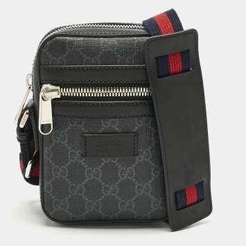 Pre Owned Gucci Black GG Supreme Canvas and Leather Web Messenger Bag
