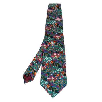 Pre Owned Gucci Green Flags Print Silk Tie
