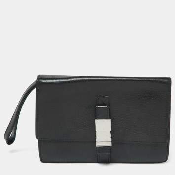 Pre Owned Gucci Black Leather Flap Wristlet Pouch