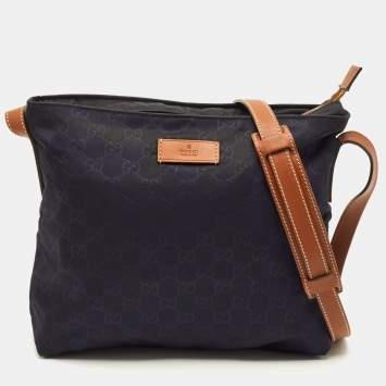 Pre Owned Gucci Navy Blue GG Nylon Messenger Bag