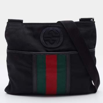 Pre Owned Gucci Black Nylon and Leather Flat Web Messenger Bag