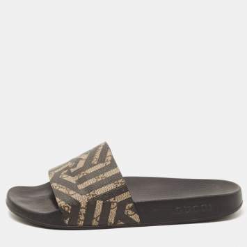 Pre Owned Gucci Two Tone GG Supreme Printed Canvas Slides Size 40