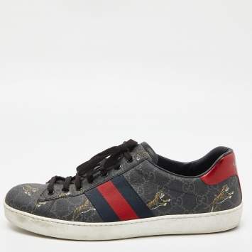 Pre Owned Gucci Black GG Supreme Canvas Web Ace Tiger Low Top Sneakers Size 43