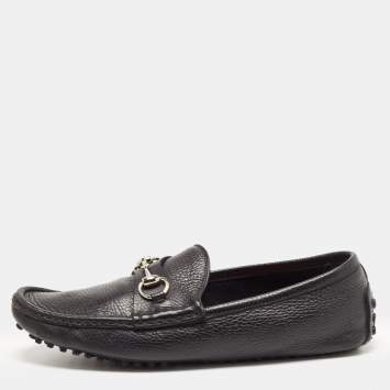 مملوكة مسبقًا Gucci Black Leather Horsebit Slip On Loafers Size 42
