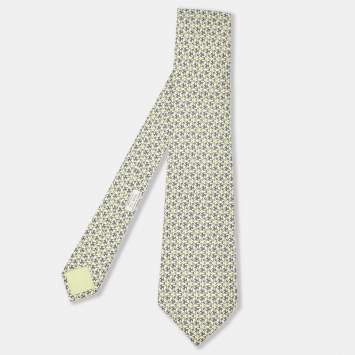 Pre Owned Hermès Lime Green Dove Print Silk Traditional Tie