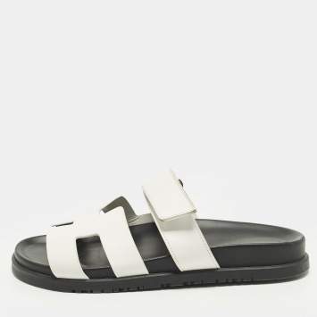 Pre Owned صندل شيبر هيرمس جلد أبيض مقاس 39