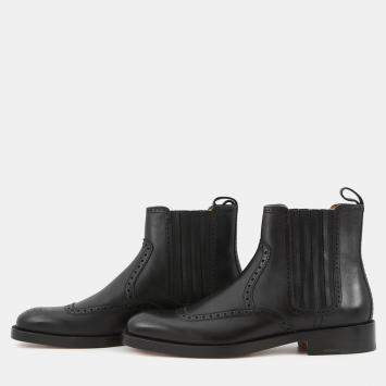 Pre Owned حذاء بوت قصير جير هيرمس أسود جلد مقاس 43 بشرائط جانبية مثقبة