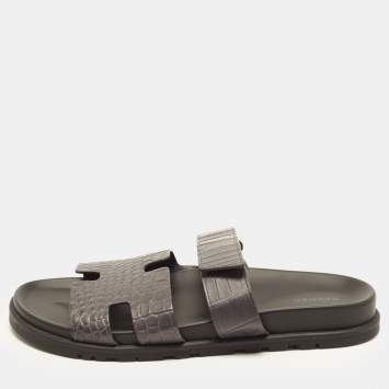 مملوكة مسبقًا Hermes Chypre Size 43.5 Grey Matte Alligator Flat Sandals