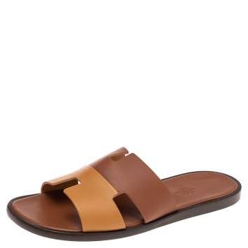 Pre Owned Hermes Two Tone Leather Izmir Flat Slides Size 42.5