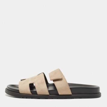 Pre Owned Hermes Beige Suede Chypre Sandals Size 41.5