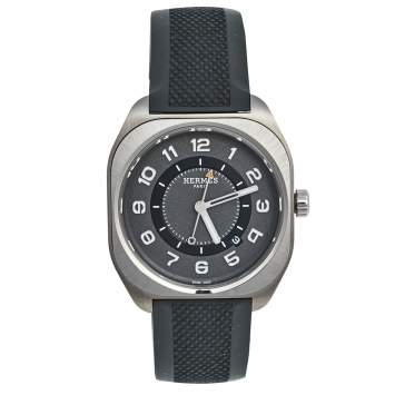 Pre Owned Hermes Grey Titanium Rubber H08 SP1.471 Men's Wristwatch 39 mm